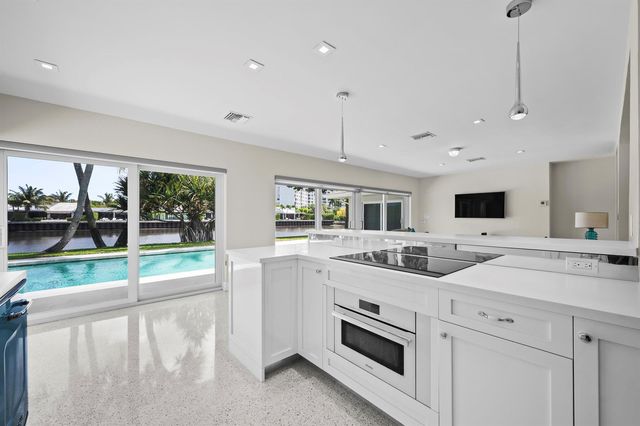 2259 Ibis Isle Road E, Palm Beach, FL 33480