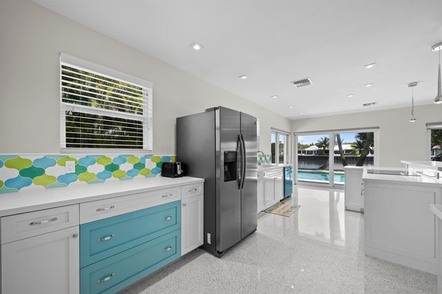 2259 Ibis Isle Road E, Palm Beach, FL 33480