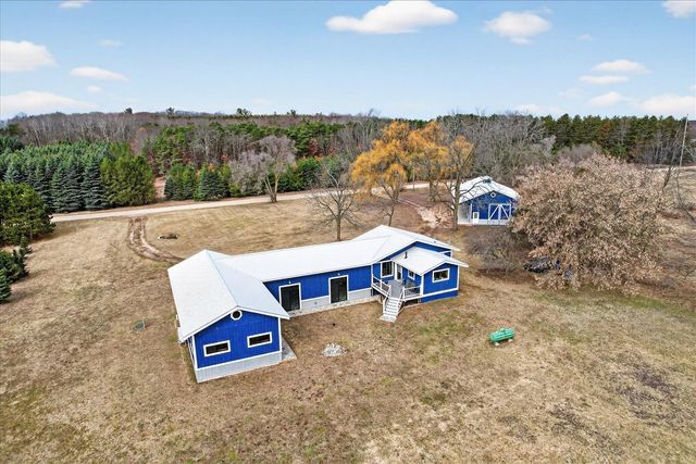 6130 N Arbogast Road, Howard City, MI 49329