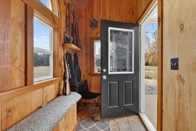 6130 N Arbogast Road, Howard City, MI 49329