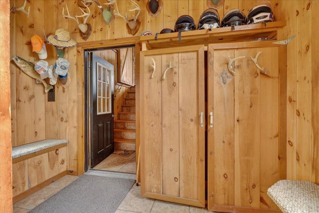 6130 N Arbogast Road, Howard City, MI 49329