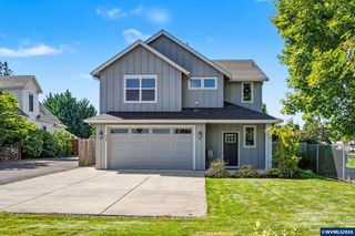 433 Grant St, Silverton, OR 97381