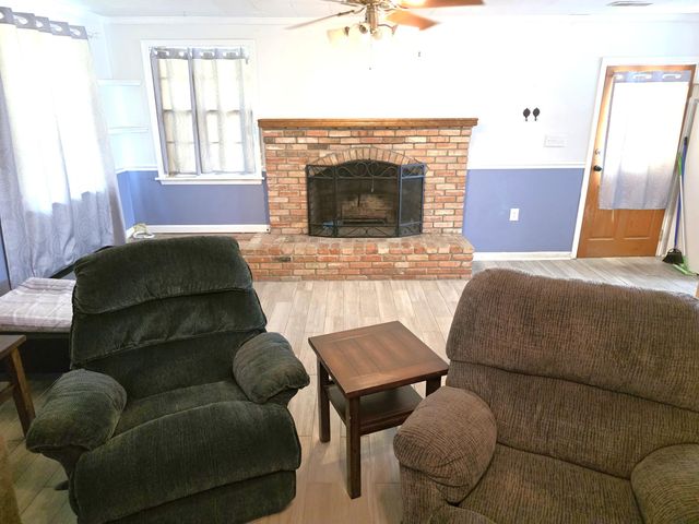 430 Fountain Lake Drive, Eutawville, SC 29048