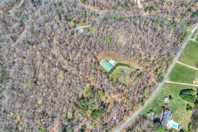 677 Barnes Chapel Road, Blue Ridge, GA 30513