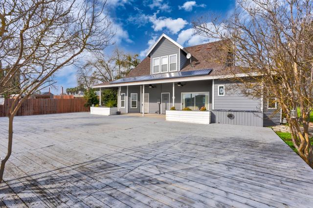 29058 Avenue 22, Madera, CA 93638