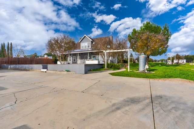 29058 Avenue 22, Madera, CA 93638