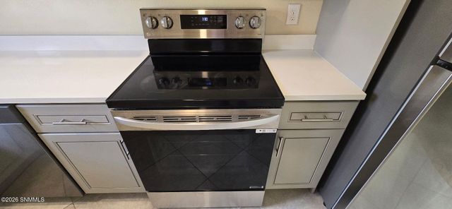 1820 Rentfrow Avenue, Las Cruces, NM 88001