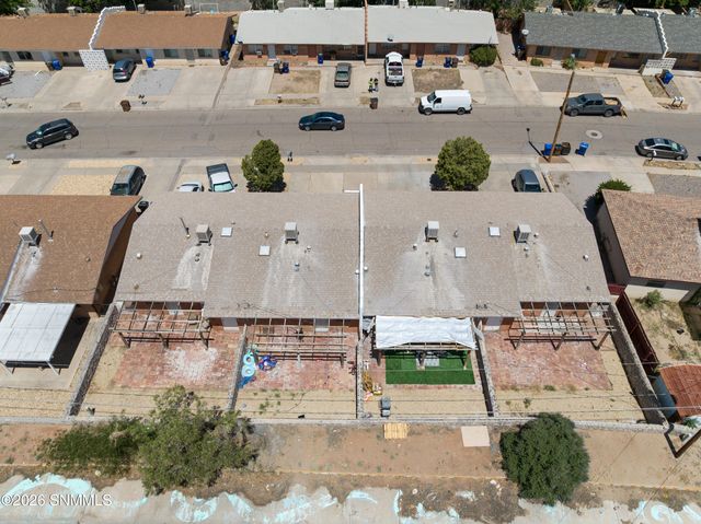 1820 Rentfrow Avenue, Las Cruces, NM 88001