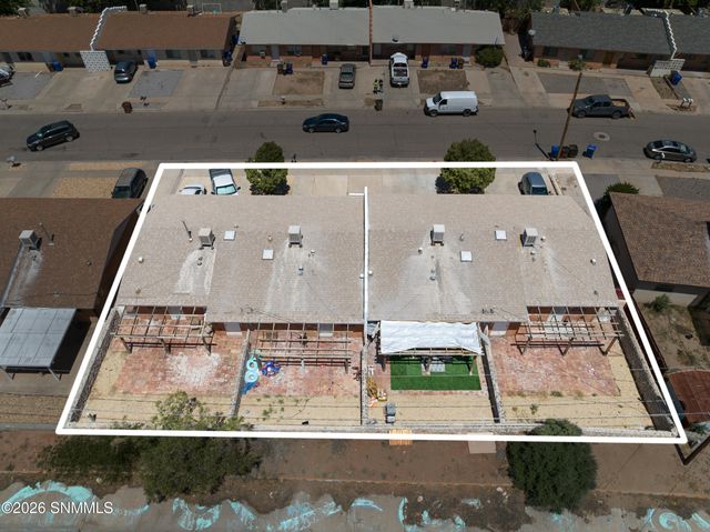 1820 Rentfrow Avenue, Las Cruces, NM 88001