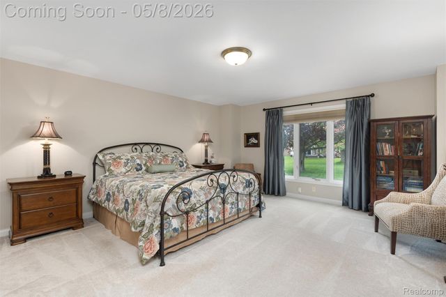 20933 Ivy Circle, Macomb Township, MI 48044