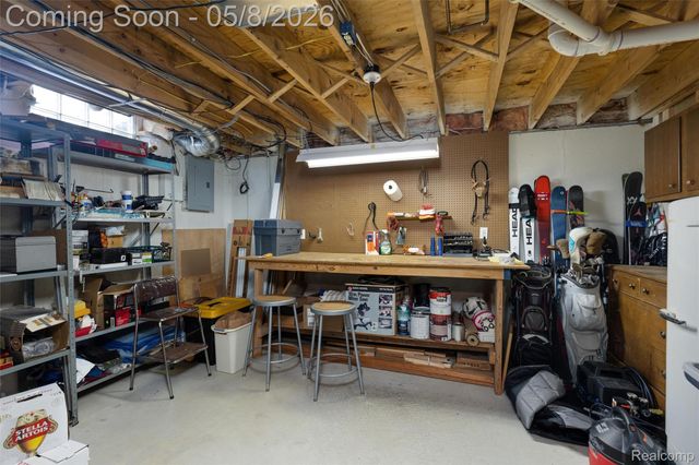 20933 Ivy Circle, Macomb Township, MI 48044