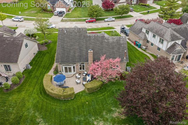 20933 Ivy Circle, Macomb Township, MI 48044