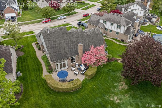 20933 Ivy Circle, Macomb Township, MI 48044