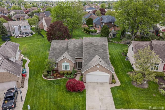 20933 Ivy Circle, Macomb Township, MI 48044