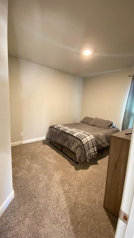252 Drumcliffe Drive, Fort Worth, TX 76052
