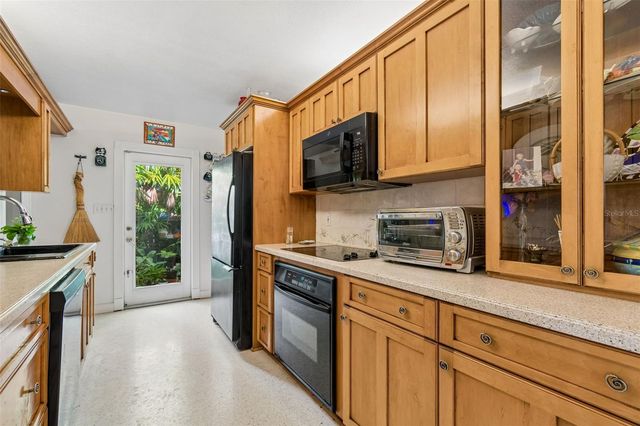 159 BISCAYNE AVENUE, Tampa, FL 33606