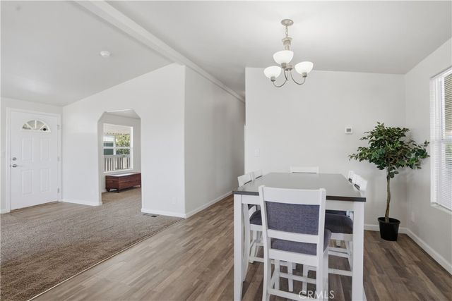 203 Dogwood Lane, Bakersfield, CA 93308