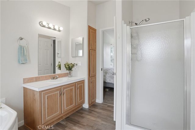 203 Dogwood Lane, Bakersfield, CA 93308