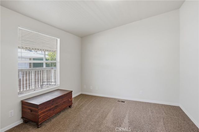 203 Dogwood Lane, Bakersfield, CA 93308