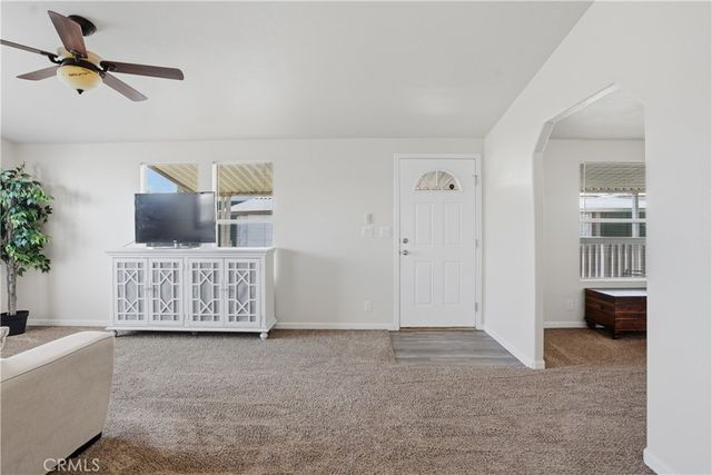 203 Dogwood Lane, Bakersfield, CA 93308