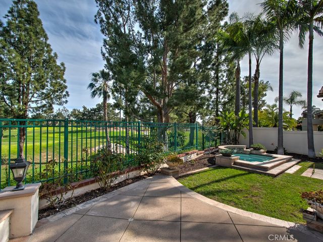 11940 N Riviera, Tustin, CA 92782