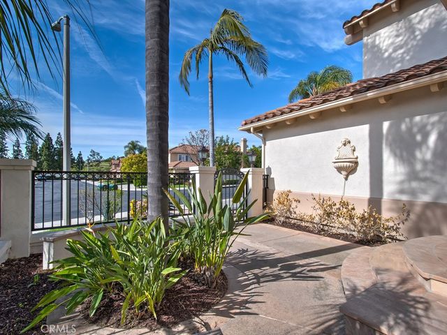 11940 N Riviera, Tustin, CA 92782