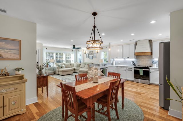 117 Malibu Road, Summerville, SC 29483