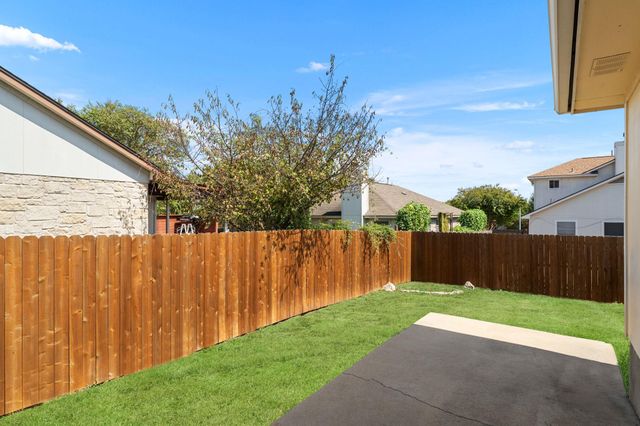 21013 Secretariat Ridge LN, Pflugerville, TX 78660