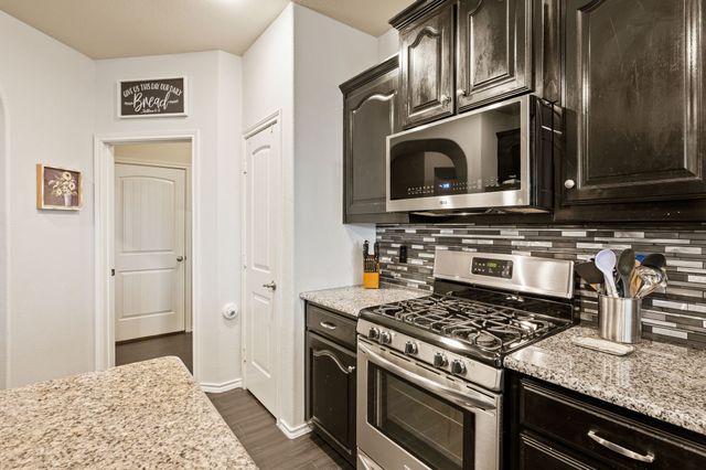 1260 Woodbine Cliff Drive, Fort Worth, TX 76179