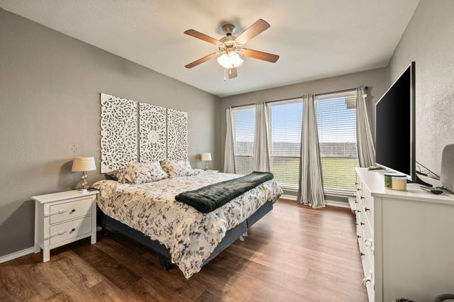 1260 Woodbine Cliff Drive, Fort Worth, TX 76179