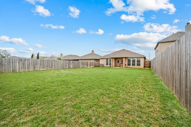 1260 Woodbine Cliff Drive, Fort Worth, TX 76179