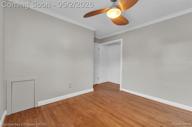 22114 Lange Street, Saint Clair Shores, MI 48080