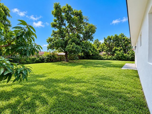 3510 NW 82nd St, Miami, FL 33147