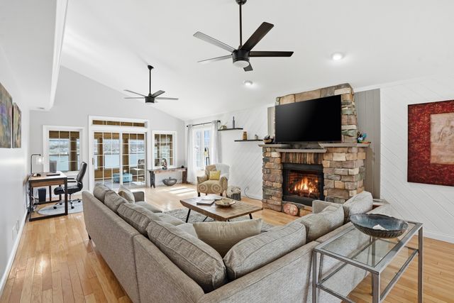 5671 N Stahl Road, Monon, IN 47959