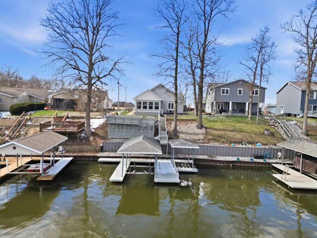 5671 N Stahl Road, Monon, IN 47959