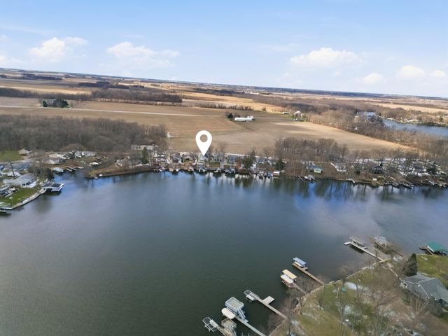 5671 N Stahl Road, Monon, IN 47959