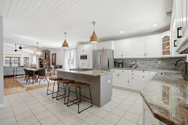 5671 N Stahl Road, Monon, IN 47959