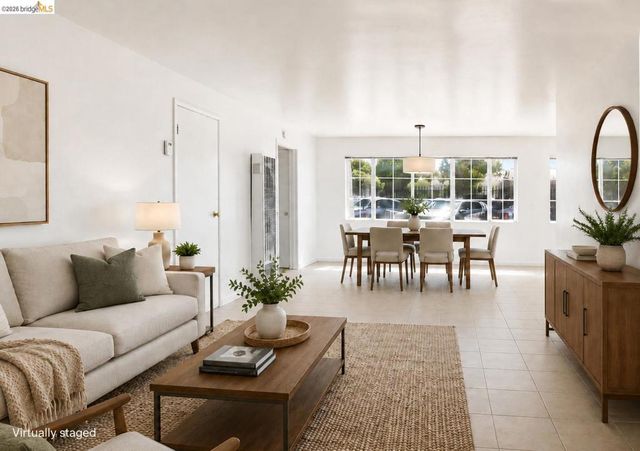 2207 Bonar St, Berkeley, CA 94702