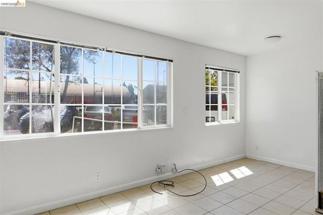 2207 Bonar St, Berkeley, CA 94702