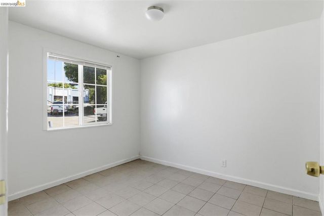 2207 Bonar St, Berkeley, CA 94702