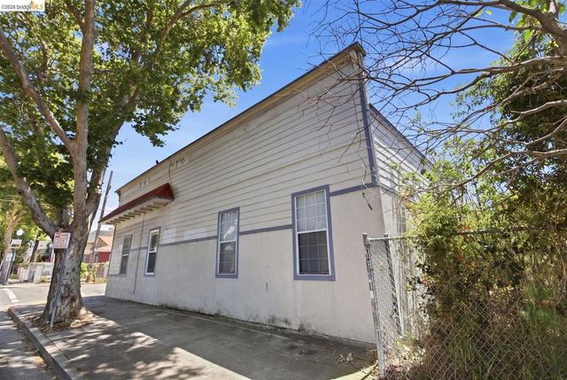 2207 Bonar St, Berkeley, CA 94702