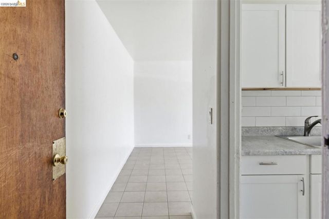 2207 Bonar St, Berkeley, CA 94702