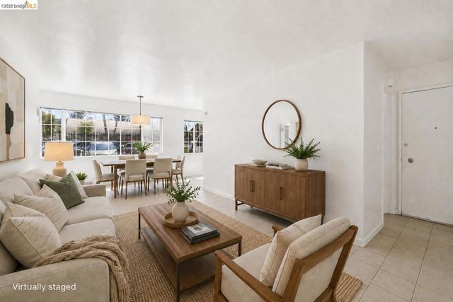 2207 Bonar St, Berkeley, CA 94702