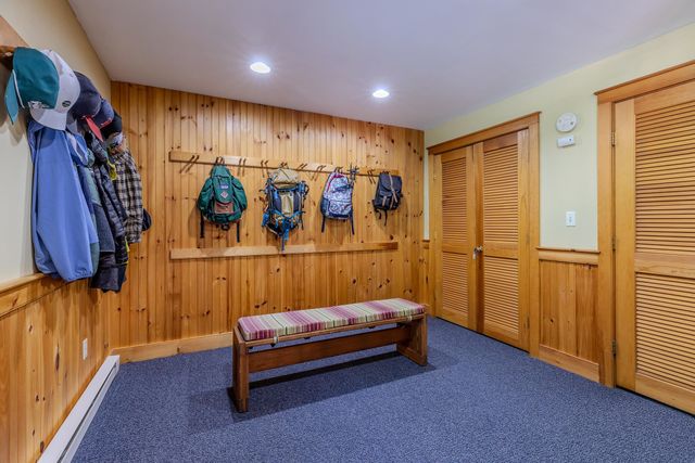 1 Beaver Street, Winhall, VT 05340
