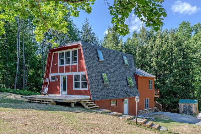 1 Beaver Street, Winhall, VT 05340