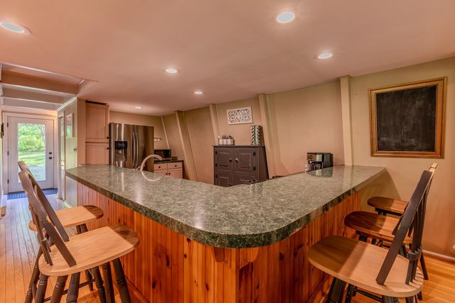 1 Beaver Street, Winhall, VT 05340