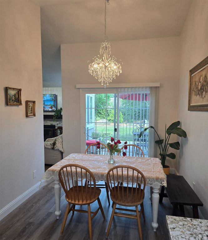 Image 11 of property listing at 8665 N Cedar Avenue # 118, Fresno, CA 93720