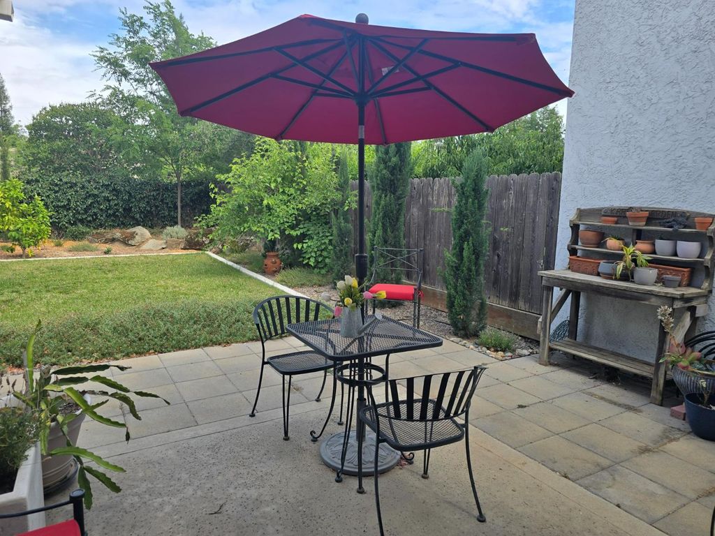 Image 31 of property listing at 8665 N Cedar Avenue # 118, Fresno, CA 93720