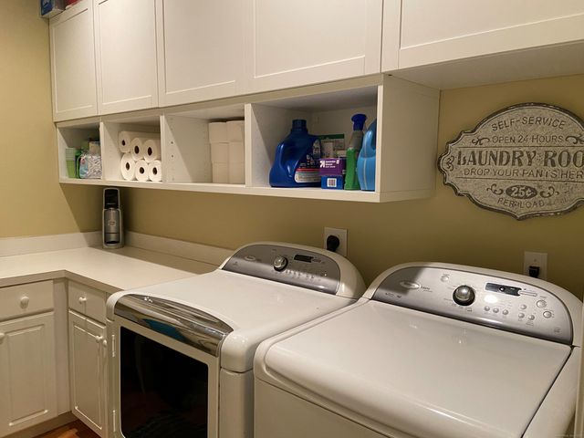 432 Quassapaug Road, Woodbury, CT 06798