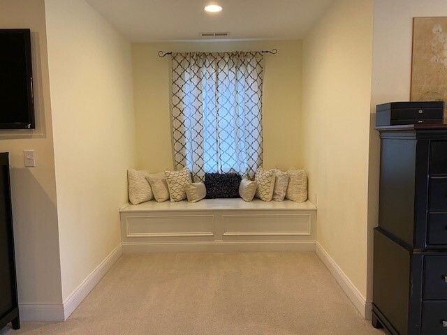 432 Quassapaug Road, Woodbury, CT 06798